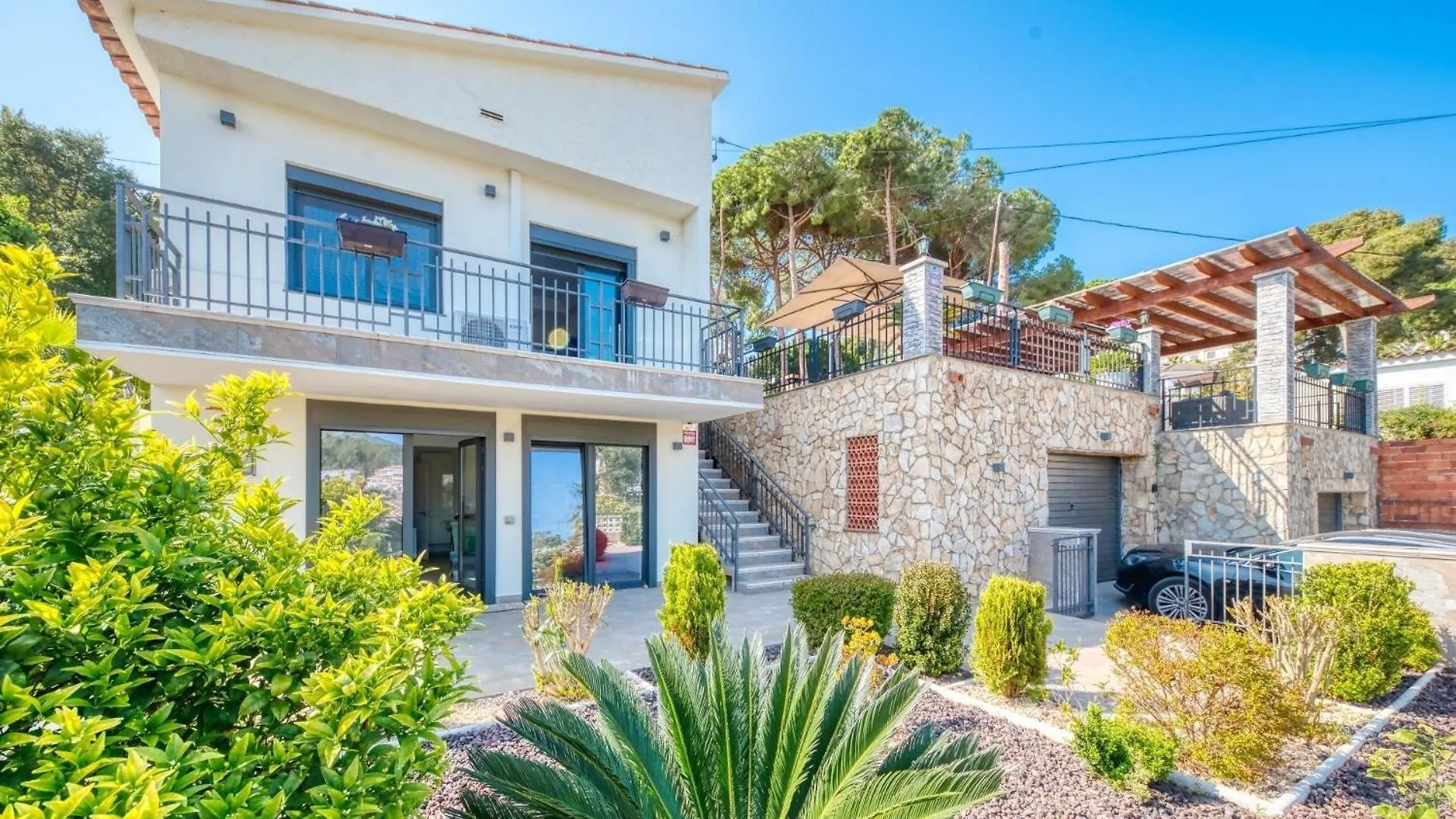 Costacabana - Villa Palmera Lloret de Mar