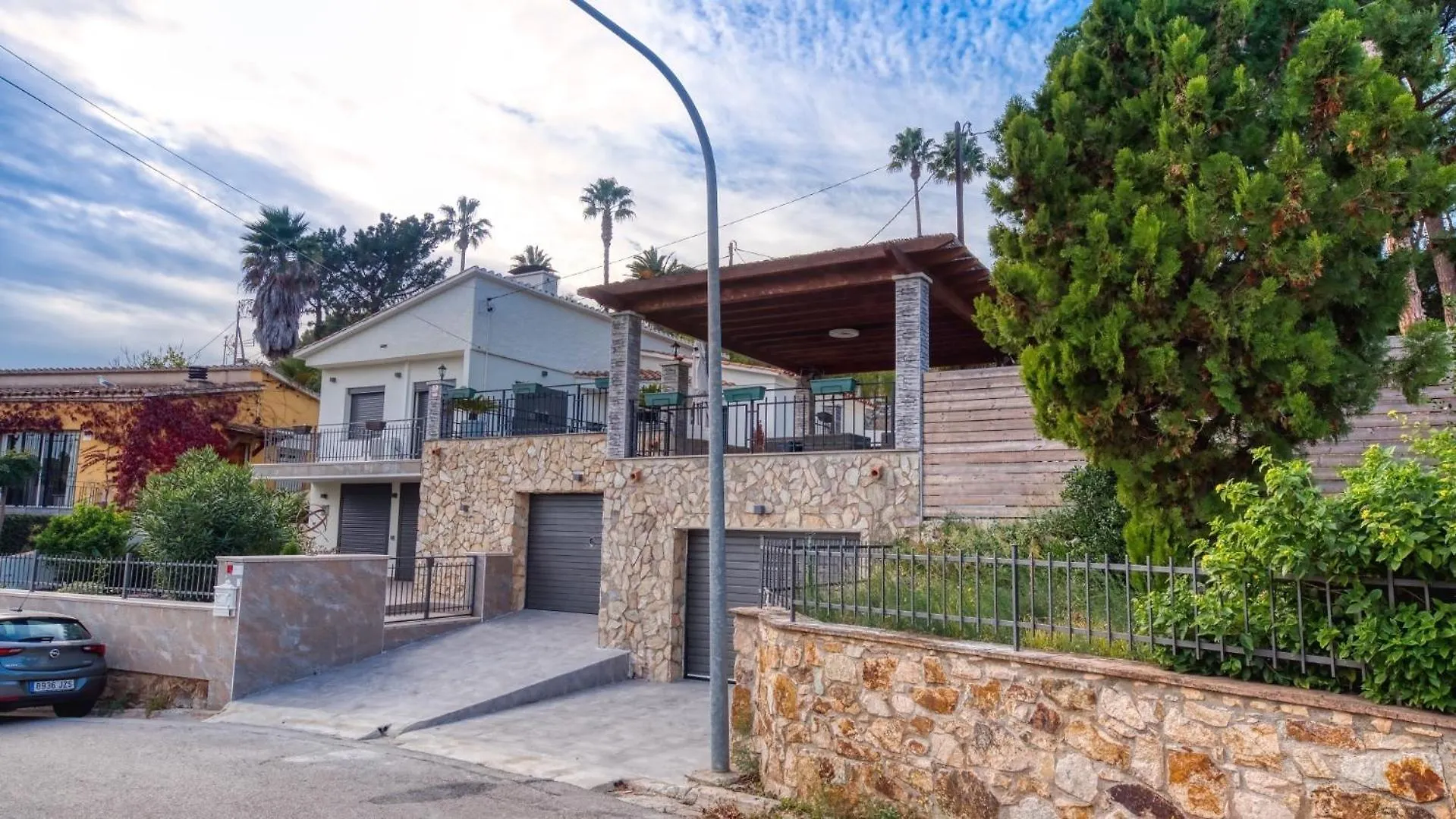 Costacabana - Villa Palmera Lloret de Mar